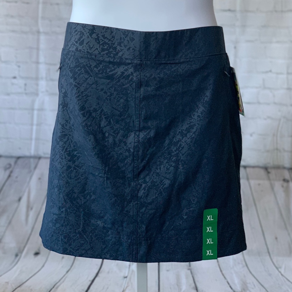 ORVIS (Size XL) Blue Skort